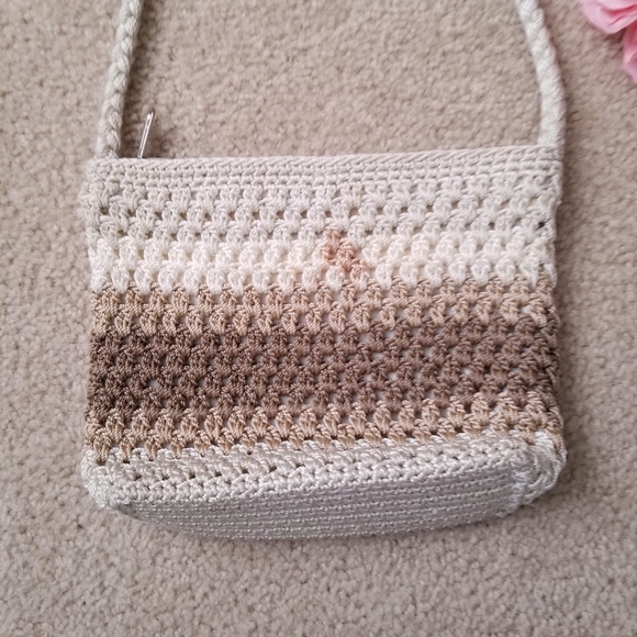 Cute Light Beige and Brown Crochet Knit Weave Shoulder Purse - Picture 5 of 12